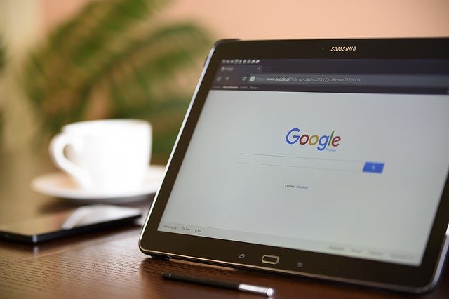 Tablet, vyhledávač, technologie